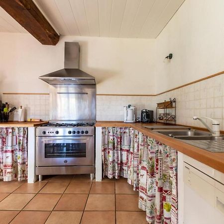 Aux 2 Puys - Gite "Le Lemptegy" Saint-Priest-des-Champs Экстерьер фото